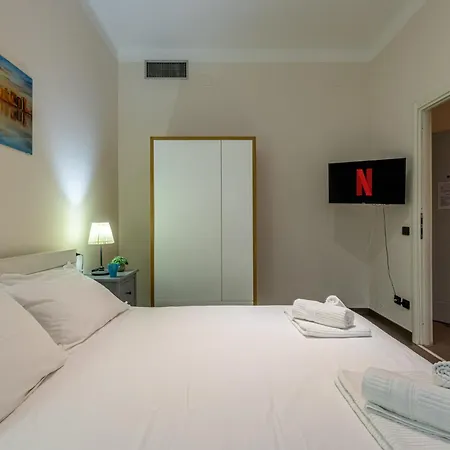 Sant' Ambrogio Flat Апартаменты