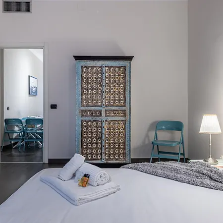 Apartament Sant' Ambrogio Flat *