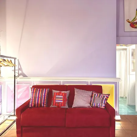 With Terrace And Loft With Garden In Naviglio Pavese Guest house *