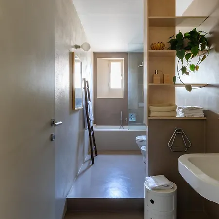 Arco Della Pace Charme