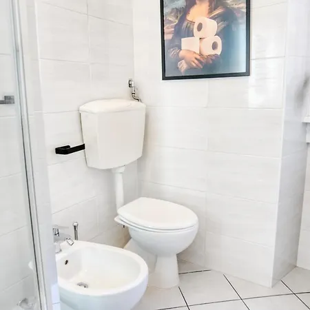 Charming Darsena - Amazing Position Next To Navigli *