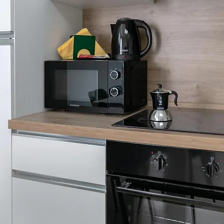 Aiello - Citylife Apartmanhotel