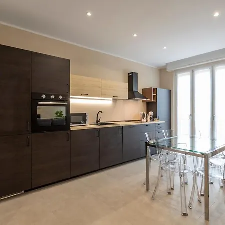 Bright 2 Bedrooms And 2 Bathrooms - B Lejlighed *