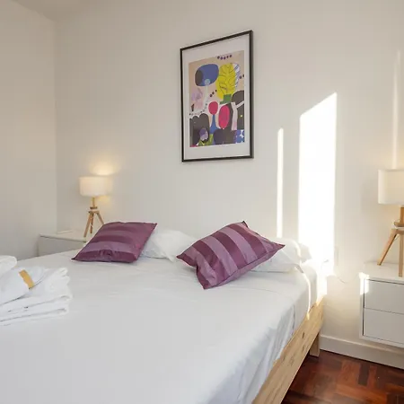 San Siro - Modern & Stylish 3 Bedroom With 2 Balconies Lotto Mm1-mm5 By Rentopolis *