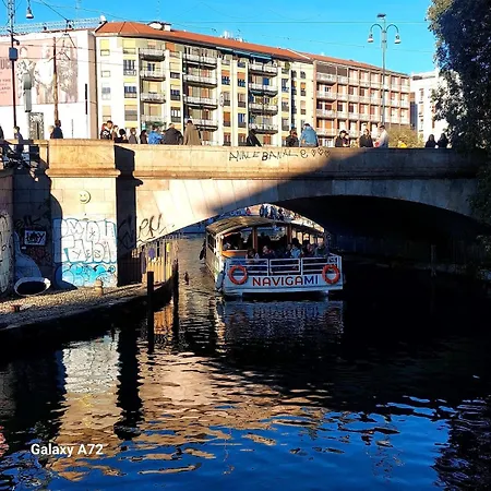 Daire Navigli Darsena Celebrity House