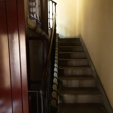 Apartamento Lovely Attic