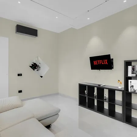 Luxury Apartment Milano Fiera Lotto M1