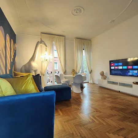 Apartmán 9 Guests 2 Together 2 And 3 Floor With, 4 Bedrooms, 4 Baths In Downtown With Ac, Wifi And Subway M1 M2 Airport Connected *