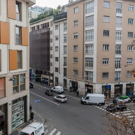 Arena Modern Apartman *