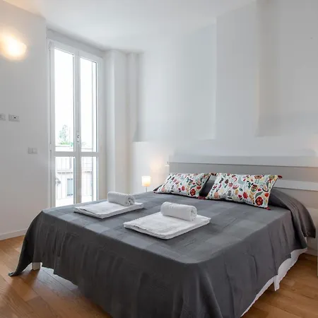 Apartment Aristotele Building - B Milan