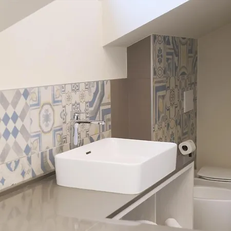 Comecasa 10 Minutes Walk From Duomo 2 Bedroom Milan