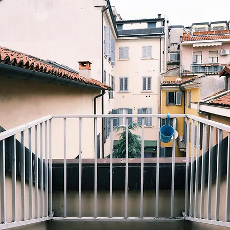 Comecasa 10 Minutes Walk From Duomo 2 Bedroom Apartment *
