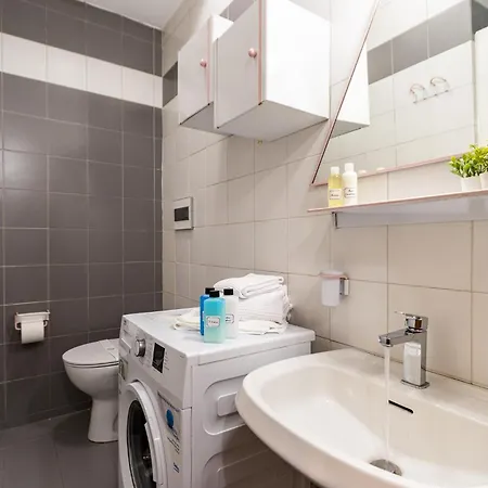 '70 Vibes - Atmosfera Vintage Vicino San Siro Stadio E Ippodromo