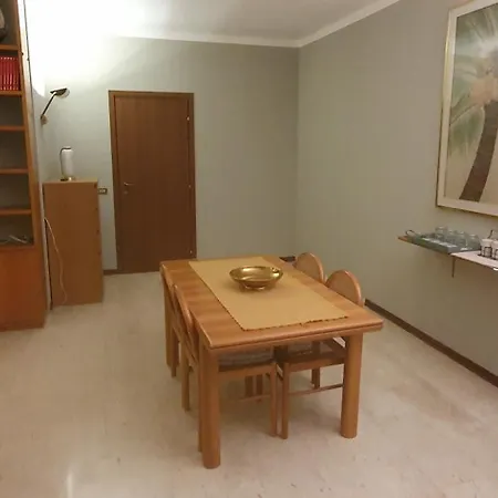 Stanza Di Francesco Guest house Milan