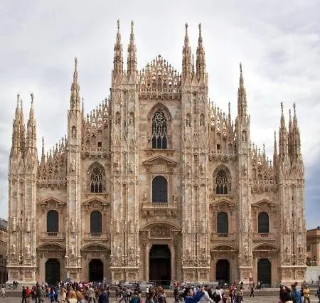 Duomo 10 Min - Lovely In The Center Daire *