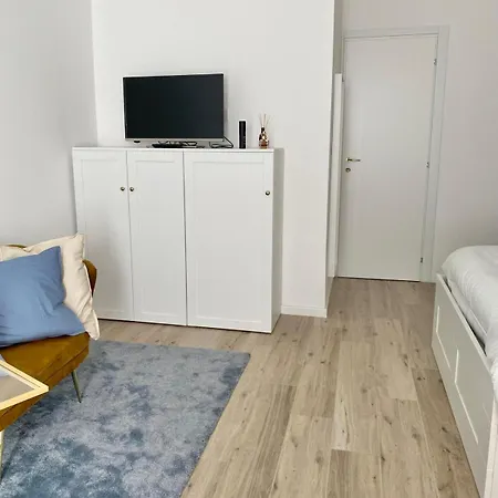 Apartman La Vivera Navigli Milánó