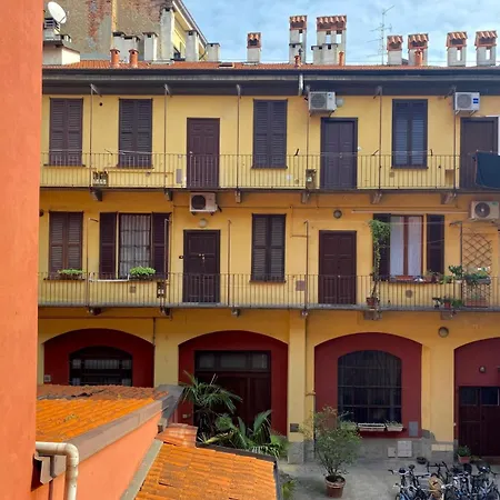 La Vivera Navigli Milán