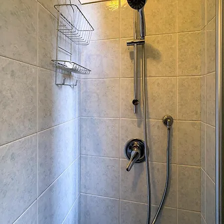 Moderno E Accogliente Bilocale Metro 4 Frattini Con Aria Condizionata E 15 Minutes To Center Apartment *