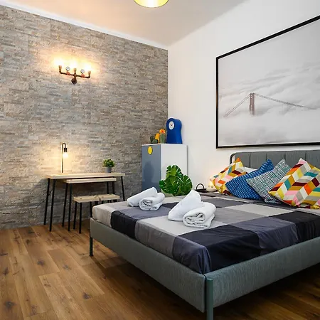 Insubria 8-dx - Monolocale Cool * מילאנו