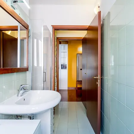 Apartamento Exclusive With Terrace At 15 Min To Duomo