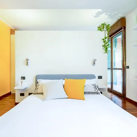 Apartamento Exclusive With Terrace At 15 Min To Duomo