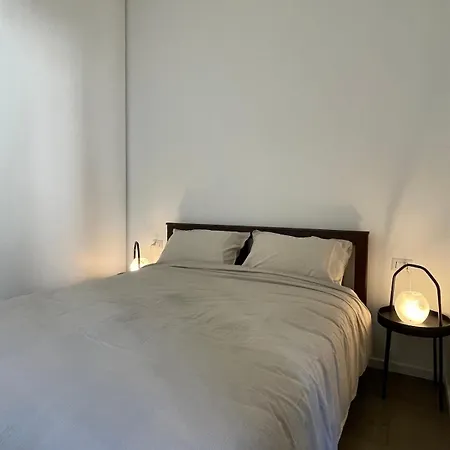 Davide Host Urban Garden 20 Min Duomo Apartment Milan