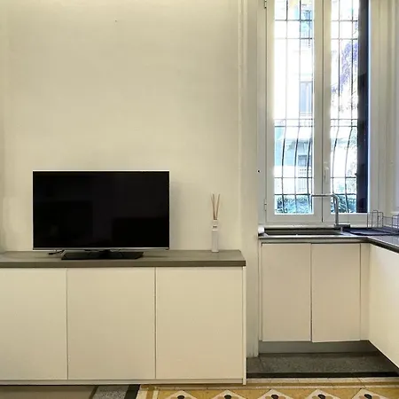 Apartment Urban Garden, Susa Zone, 20 Min To Duomo Milan