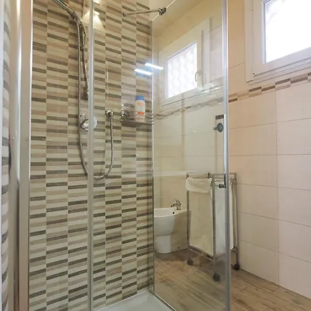 Primopiano - Tajani B