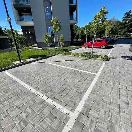 Lejlighed Davide Host Da Giulietta, 20 Min To Duomo Milano