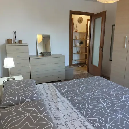 Panoramic Floor Flat