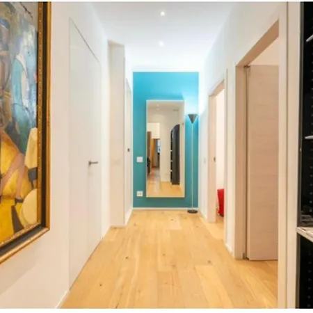 10 Minutes From The Duomo - Double Apartment