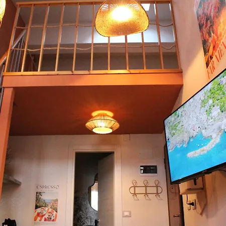 Mediterraneo Loft - Fabrique - Santa Giulia Hockey Arena - 20 Minutes From Duomo Milano