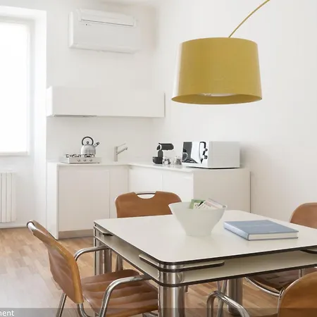 Brera In San Fermo Apartment Milan