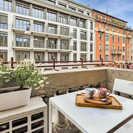 公寓 15min From The Duomo-500 M From The Metro 米兰