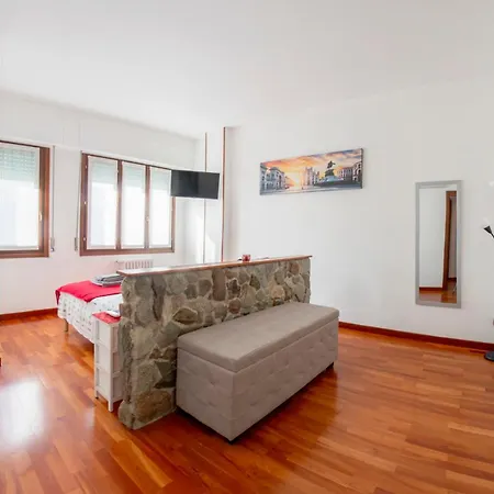 Lejlighed Cozy Design House - 15 Minutes From Navigli-humanitas *