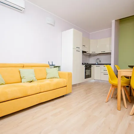 Pasteur Flat 公寓 *