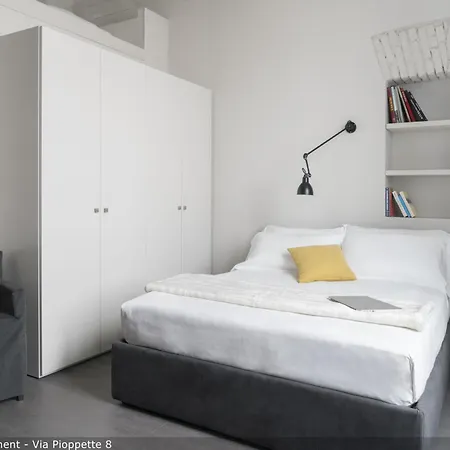 Brera In Porta Ticinese Apartment Milan