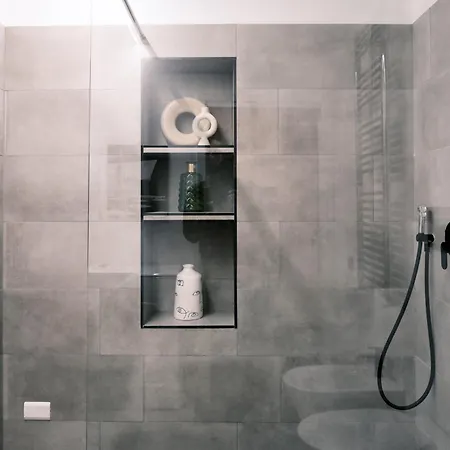 Comecasa Porta Romana Elegant Apartamento *