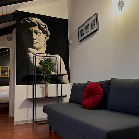 Hosting Dreams Attics - Duomo *