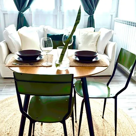 Apartamento La Casa Di Raysa Con Idromassaggio Vicino Al Duomo Milão