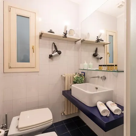 Magenta 45 Fashion And Movida In The Heart Of Downtown Appartement *