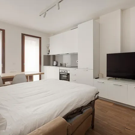 Stazione - Moderno Bilocale Di Design