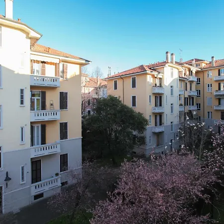 Apartament Cuore Dei Navigli - Your Mediolan
