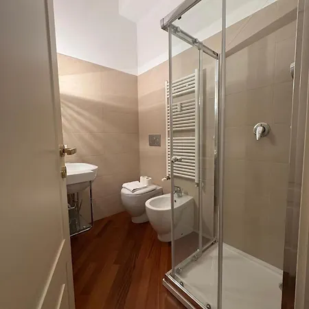 Apartment Bocconi - Porta Romana 4 Da Letto Con 2 Bagni Privati Milan