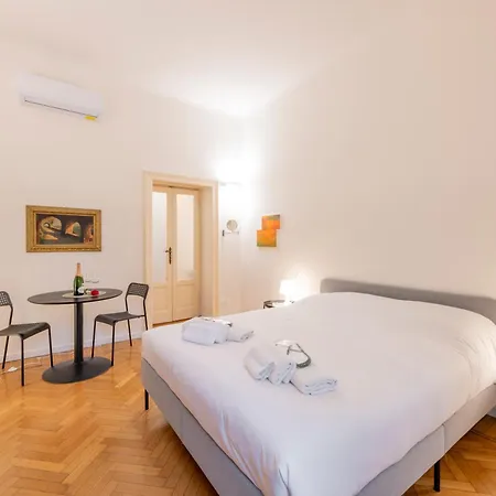 Apartmán Ercole Ferrario 12 - Ampio E Luminoso
