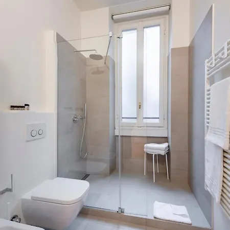 Ercole Ferrario 12 - Ampio E Luminoso *