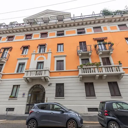 Ercole Ferrario 12 - Ampio E Luminoso Apartmán