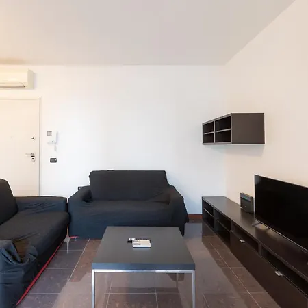 Bright Two Bedrooms With Terrace Zanuso - Mirable Pm Apartment Mailand