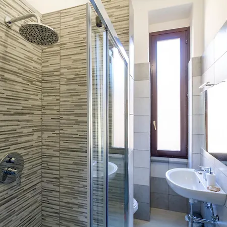 Apartment Duomo Centro 10 Min-linate 10 Min -lumiere Harmony Maison- *