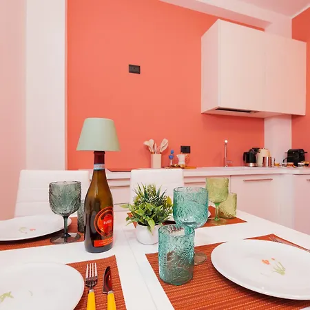 Little Nest Near Porta Vittoria Station Milán